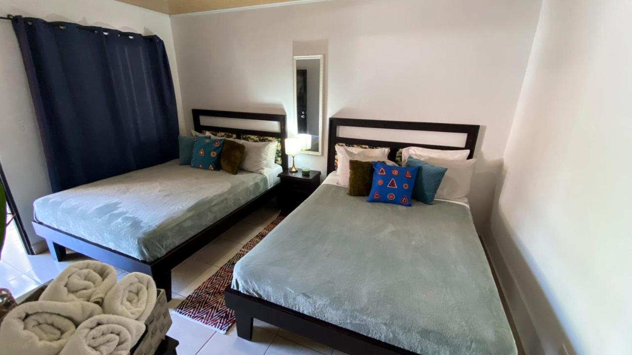 Roxy'S Bed & Breakfast Boca Chica Bagian luar foto