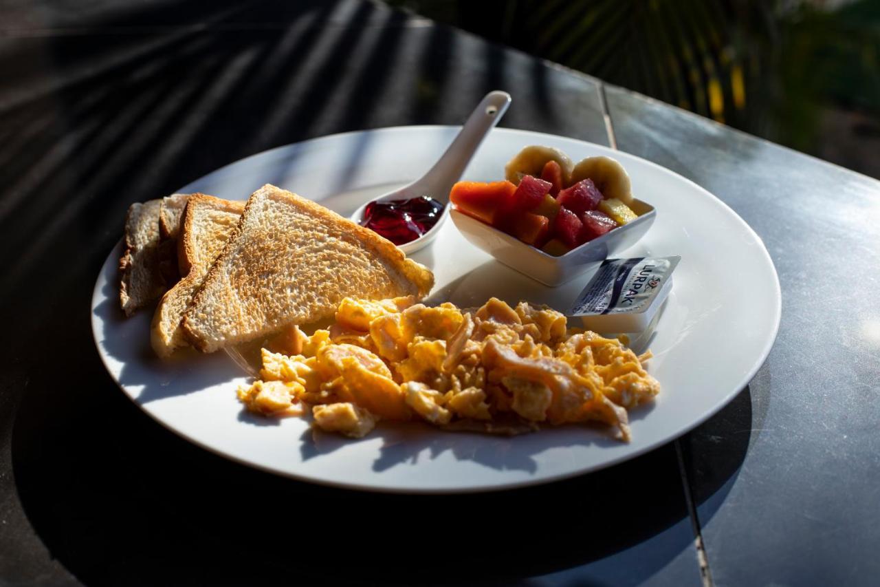 Roxy'S Bed & Breakfast Boca Chica Bagian luar foto